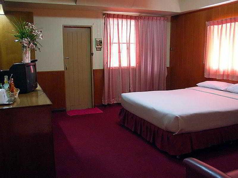 Hotel Nice Palace Delhi  Bagian luar foto