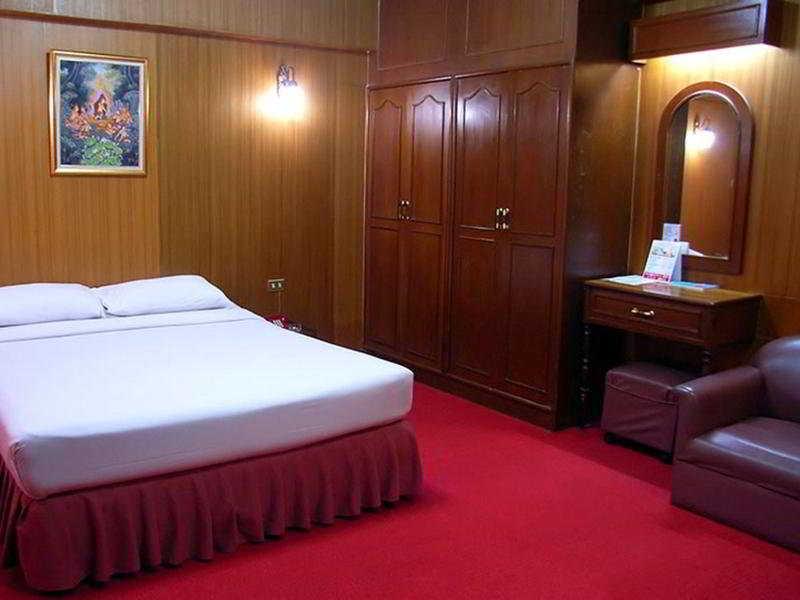 Hotel Nice Palace Delhi  Bagian luar foto